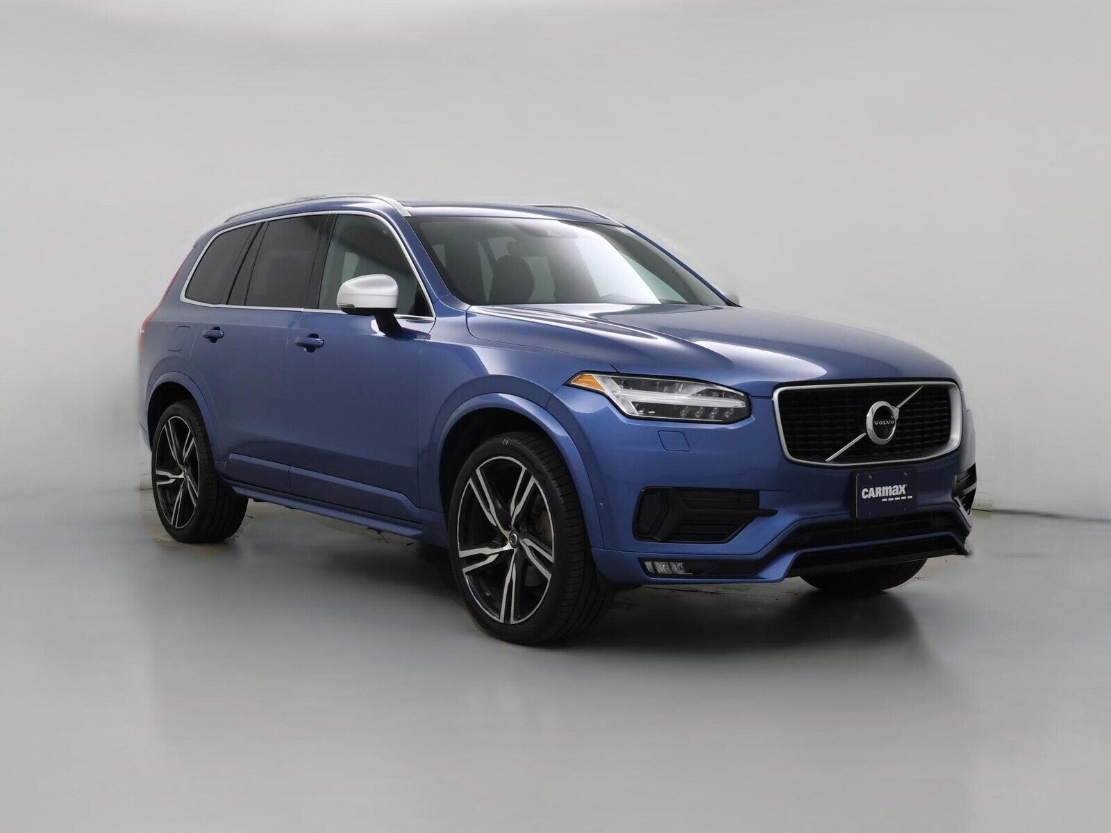 2017 VOLVO XC90