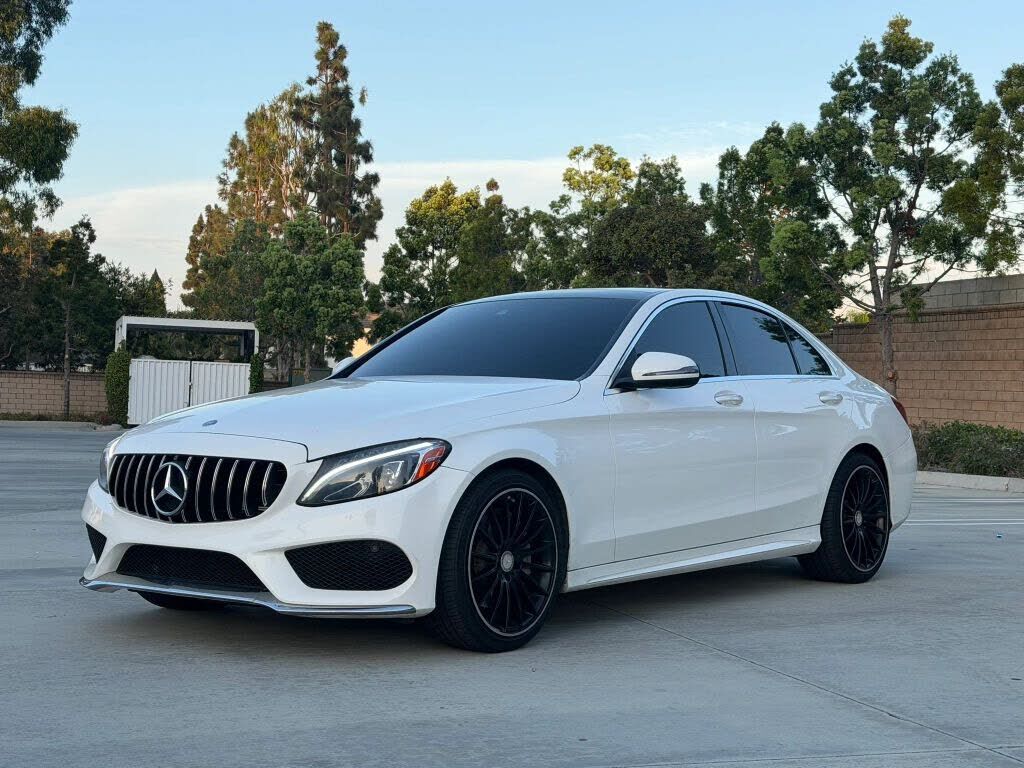 2016 Mercedes-Benz C-Class
