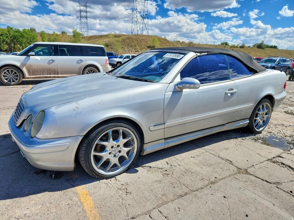 2000 MERCEDES-BENZ CLK-Class