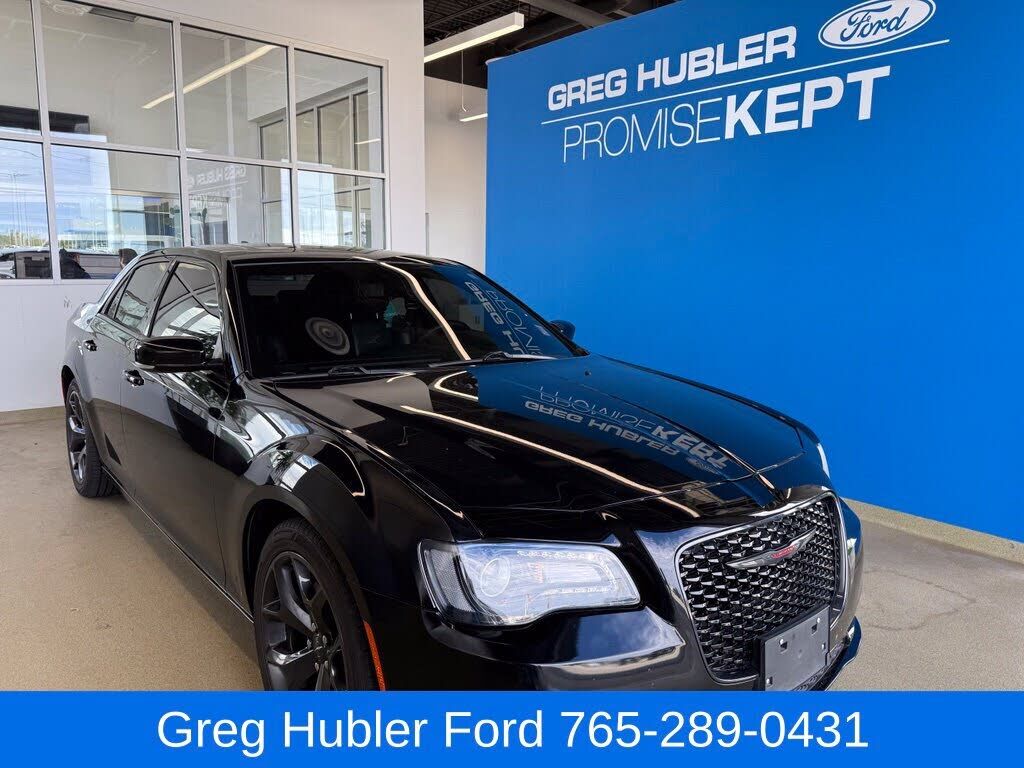 2022 CHRYSLER 300