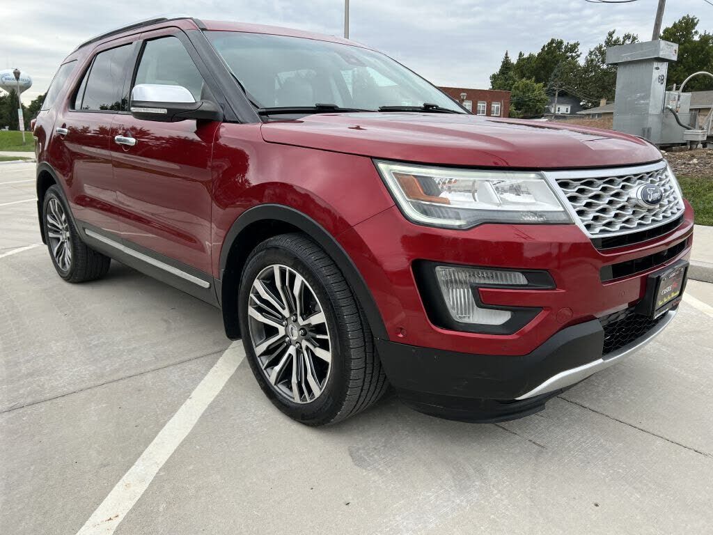 2016 FORD Explorer