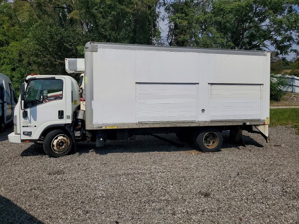 2014 ISUZU NQR/NRR