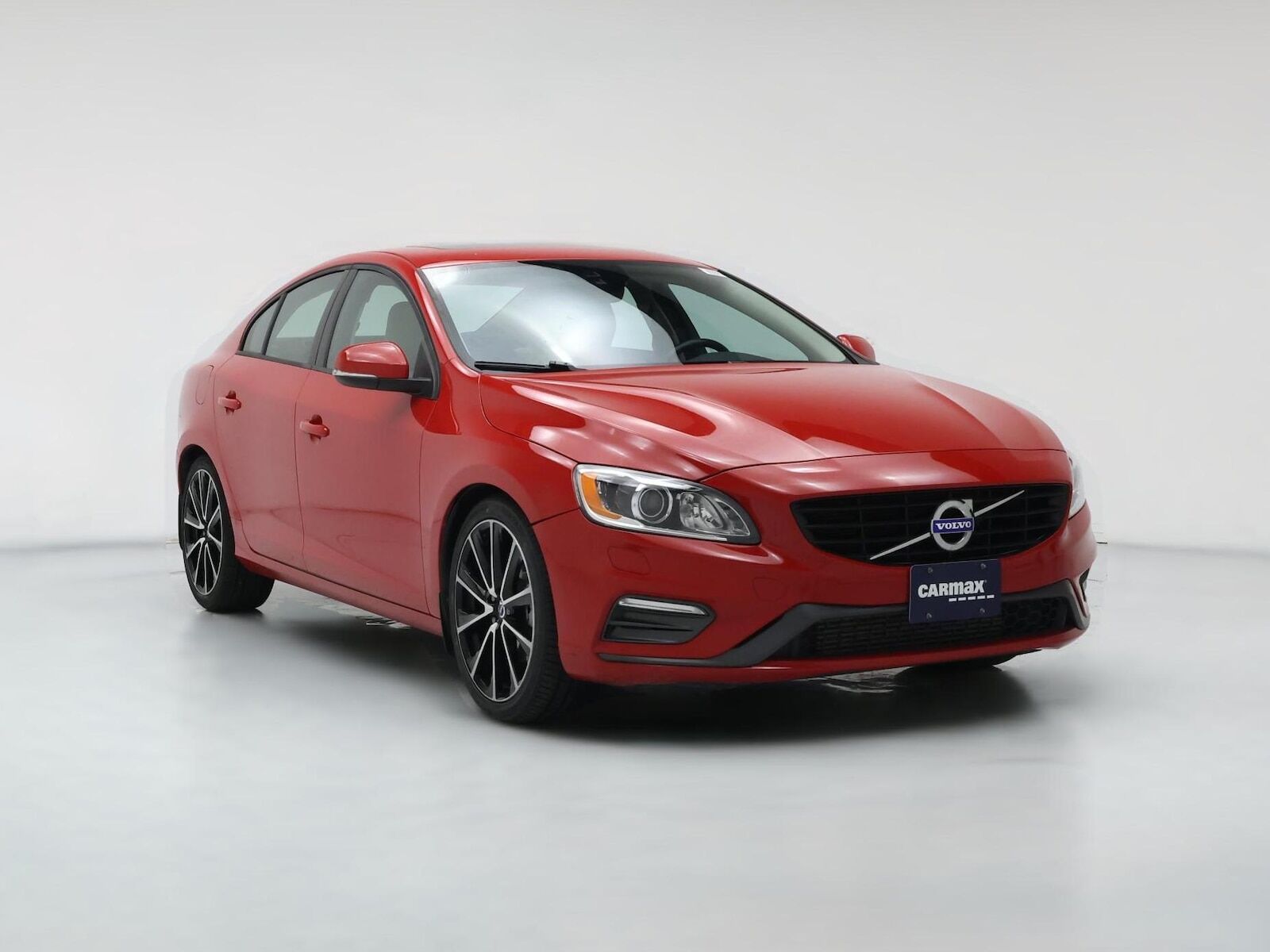 2017 VOLVO S60