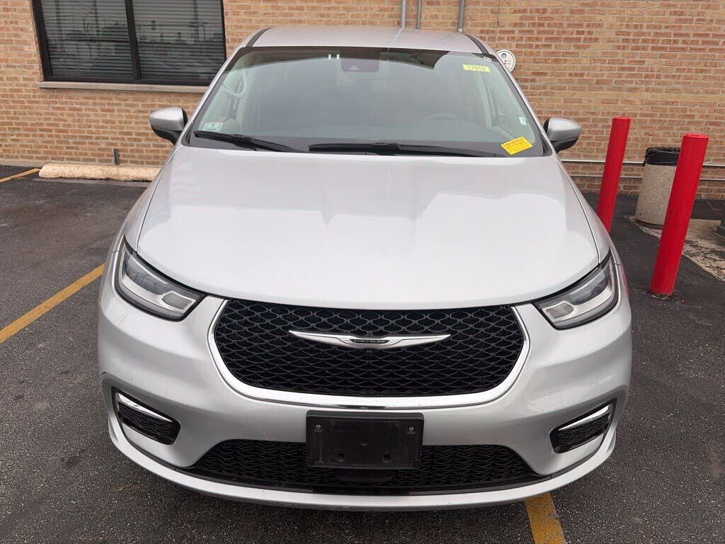 2023 CHRYSLER Pacifica