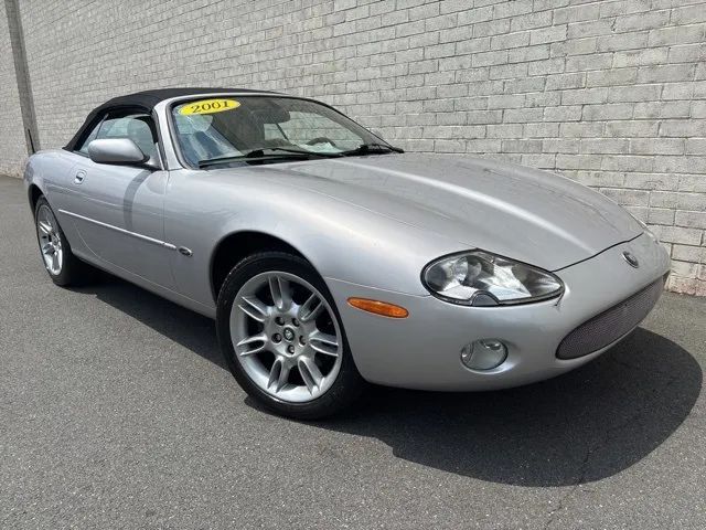 2001 JAGUAR XK8