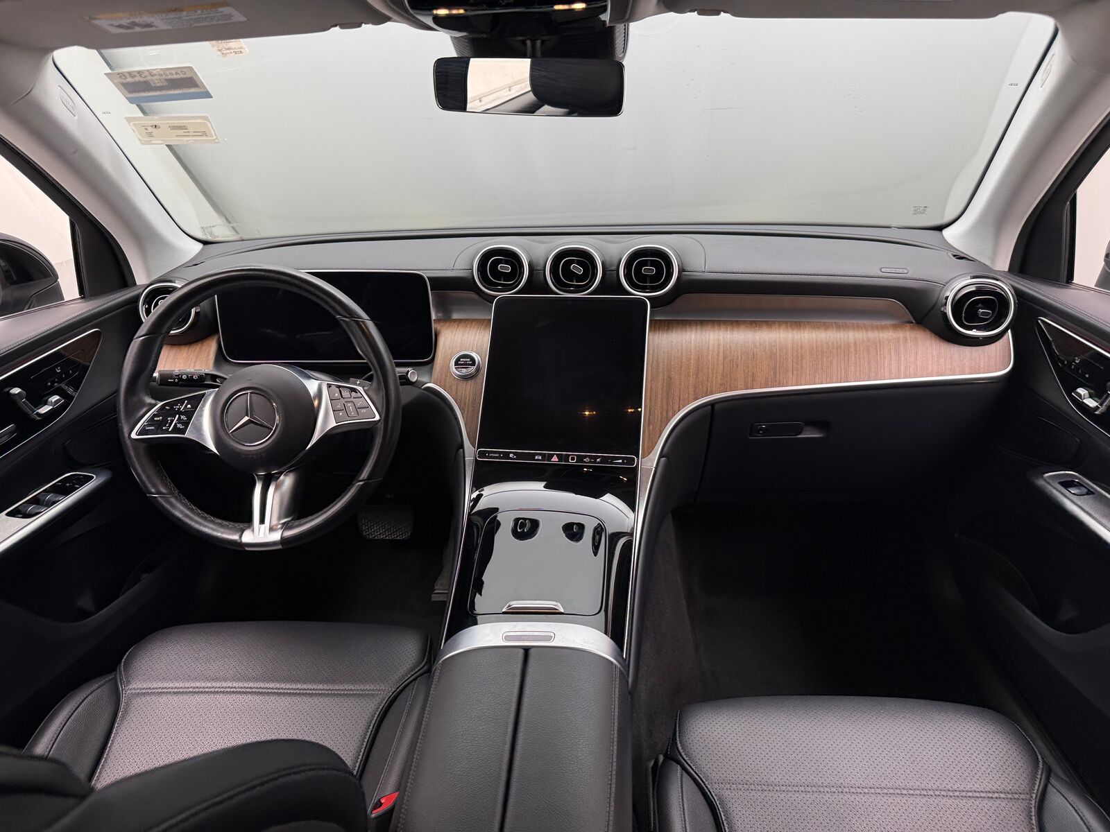 2024 Mercedes-Benz GLC-Class