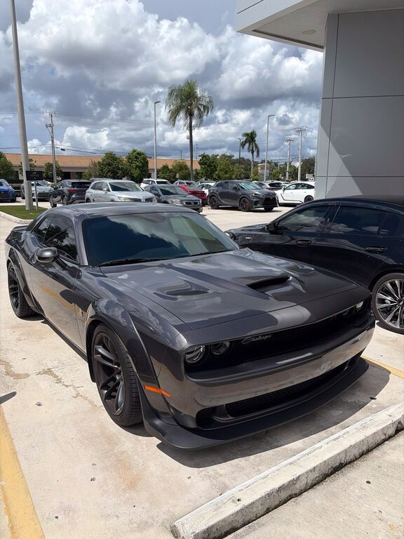 2023 DODGE Challenger