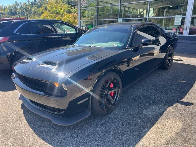 2016 DODGE Challenger