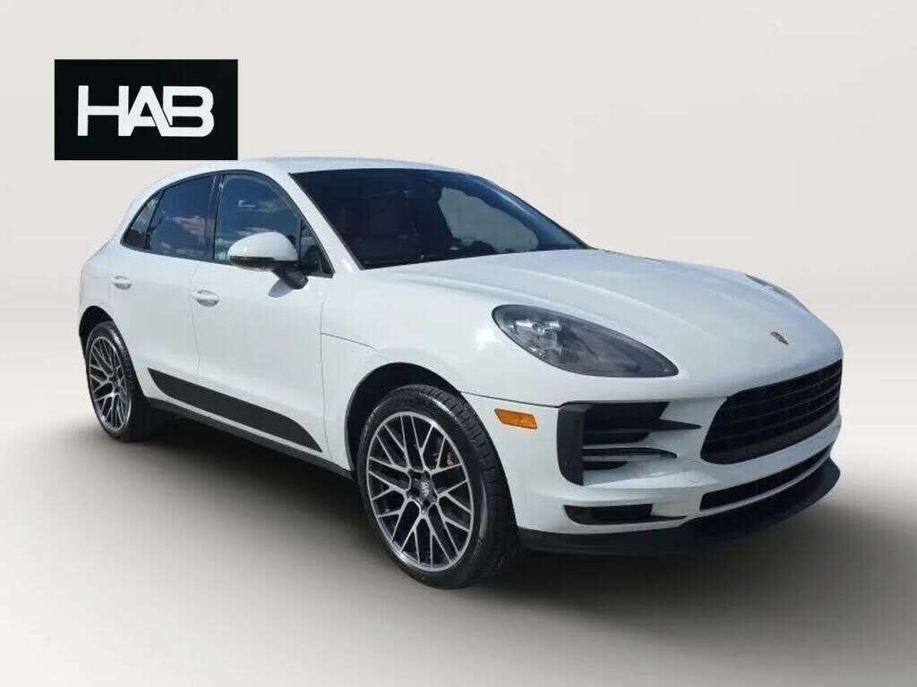 2019 PORSCHE Macan