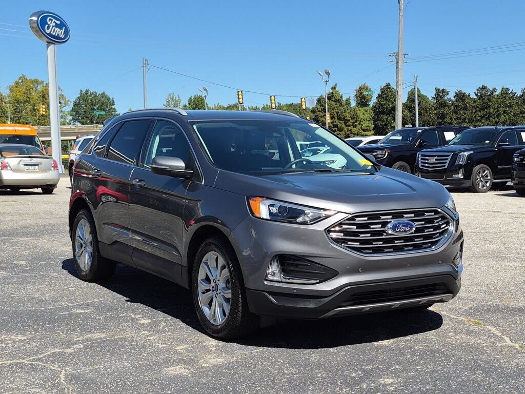 2022 FORD Edge