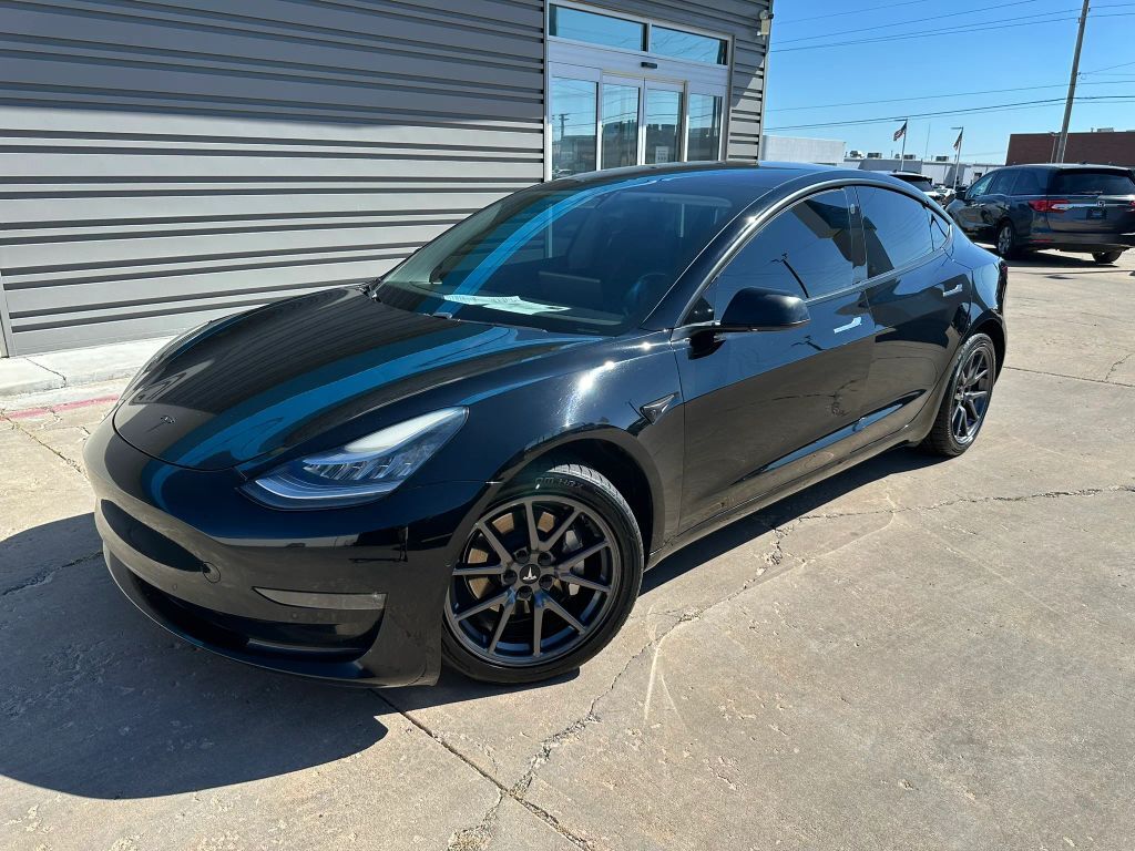 2018 TESLA Model 3