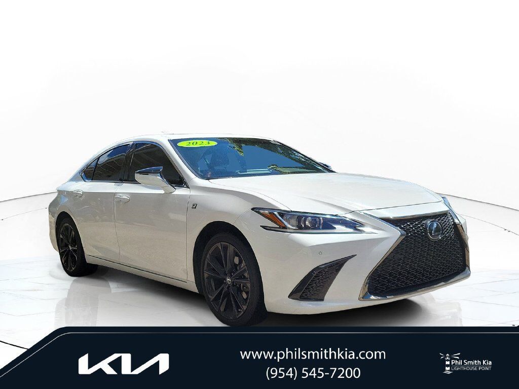 2023 LEXUS ES