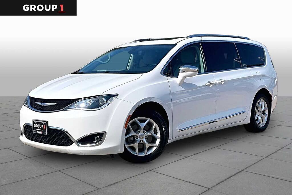 2020 CHRYSLER Pacifica