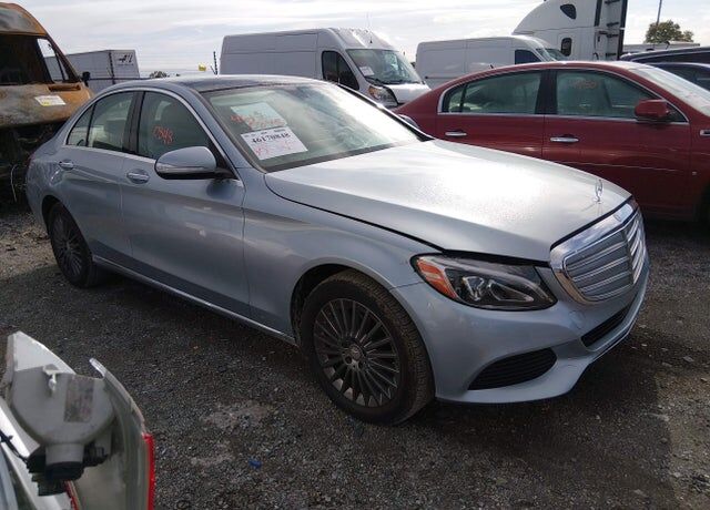 2015 MERCEDES-BENZ C-Class