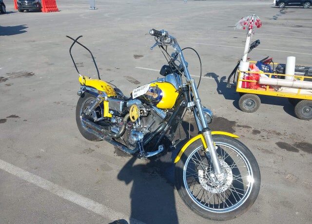 2004 HARLEY DAVIDSON Dyna Wide Glide