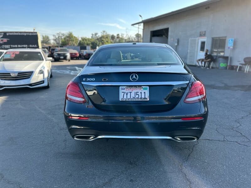 2017 Mercedes-Benz E-Class