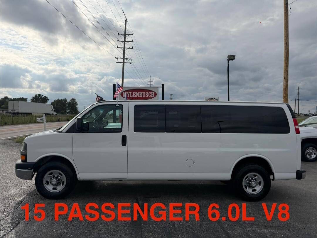 2016 CHEVROLET Express