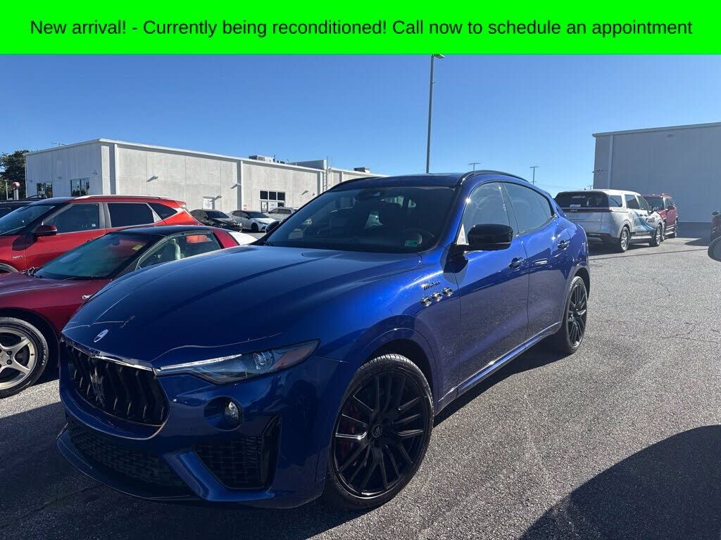 2022 MASERATI Levante