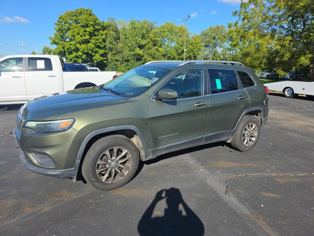 2019 JEEP Cherokee