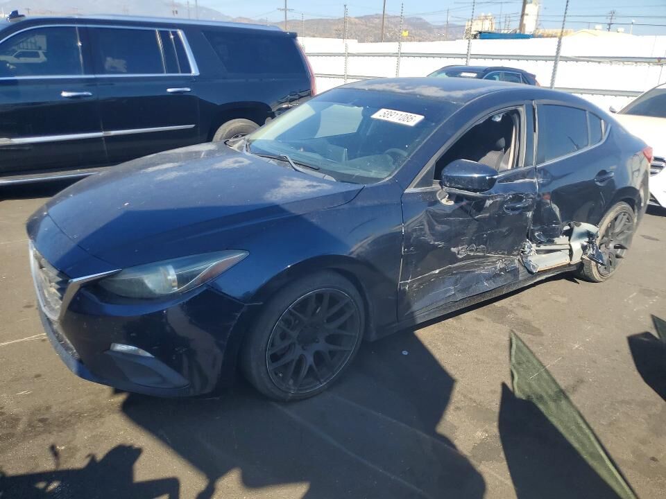 2016 MAZDA Mazda3