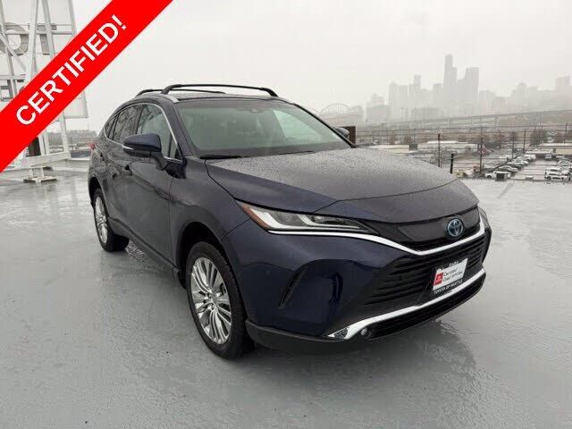 2024 TOYOTA Venza