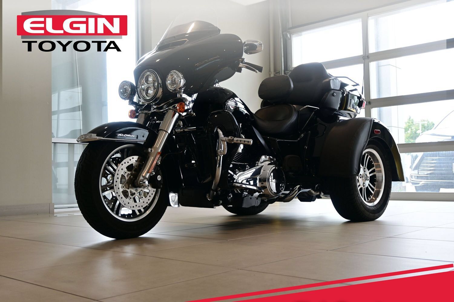 2023 HARLEY DAVIDSON FLHTCUTG / Tri Glide Ultra