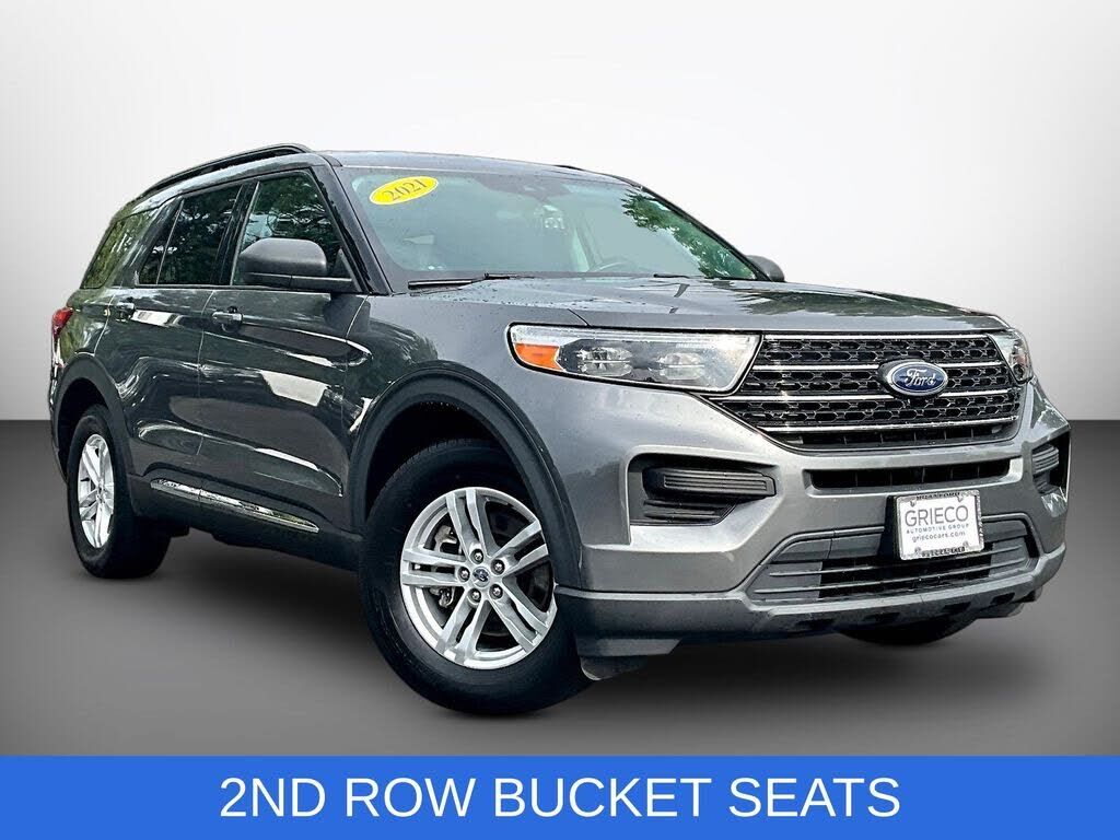 2021 FORD Explorer