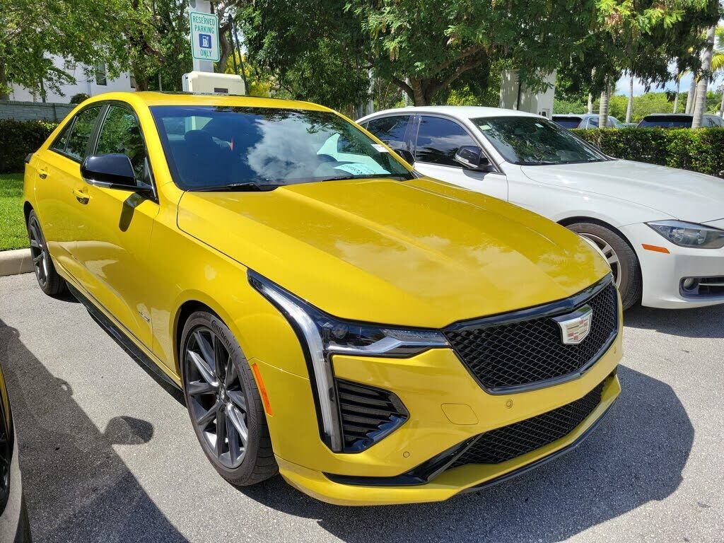 2024 CADILLAC CT4