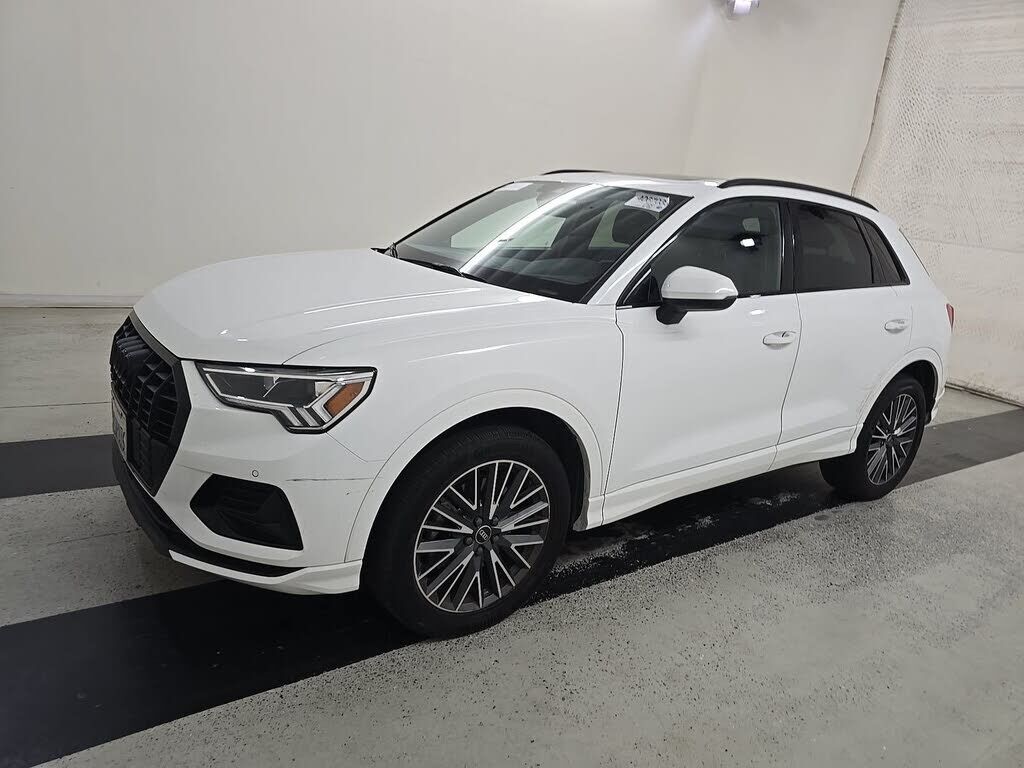 2024 AUDI Q3