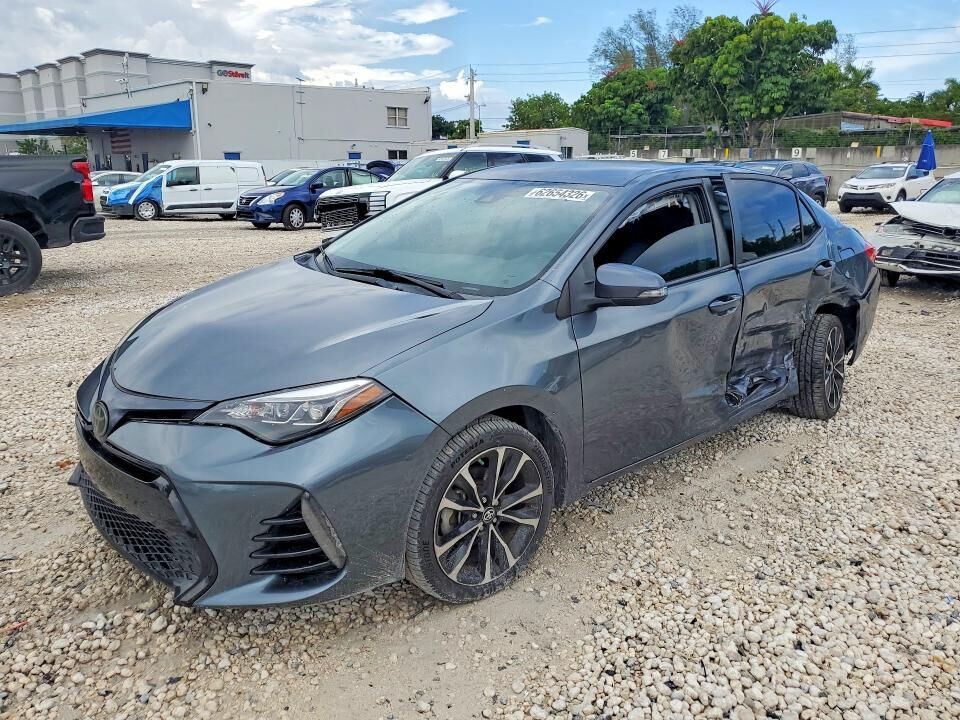 2018 TOYOTA Corolla