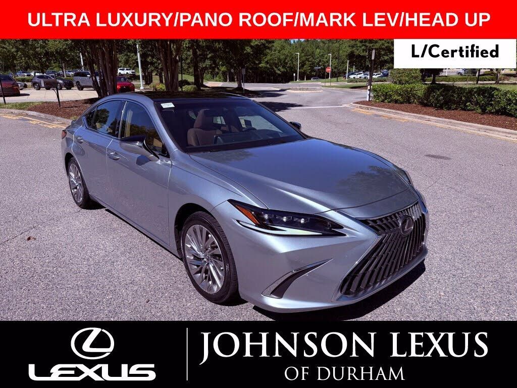 2022 LEXUS ES