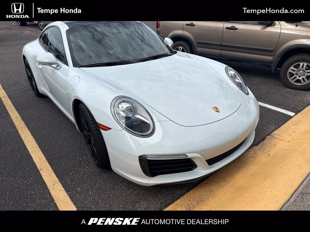 2018 PORSCHE 911