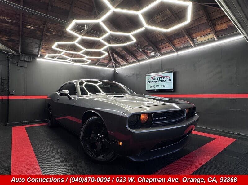 2012 DODGE Challenger