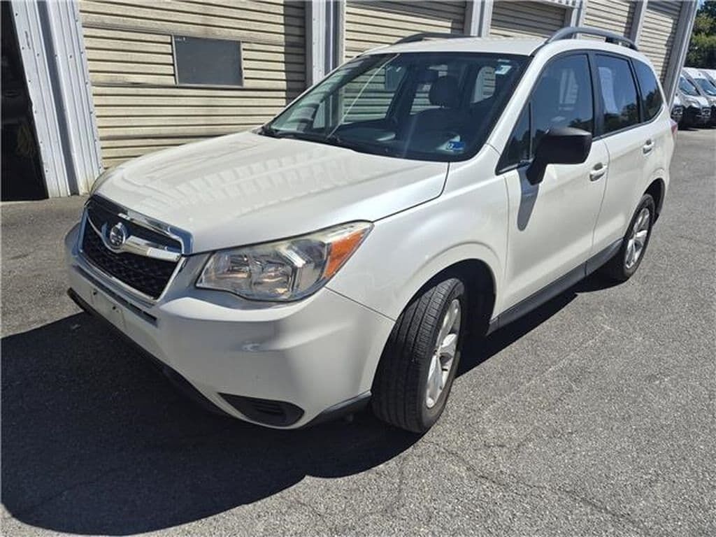 2015 SUBARU Forester