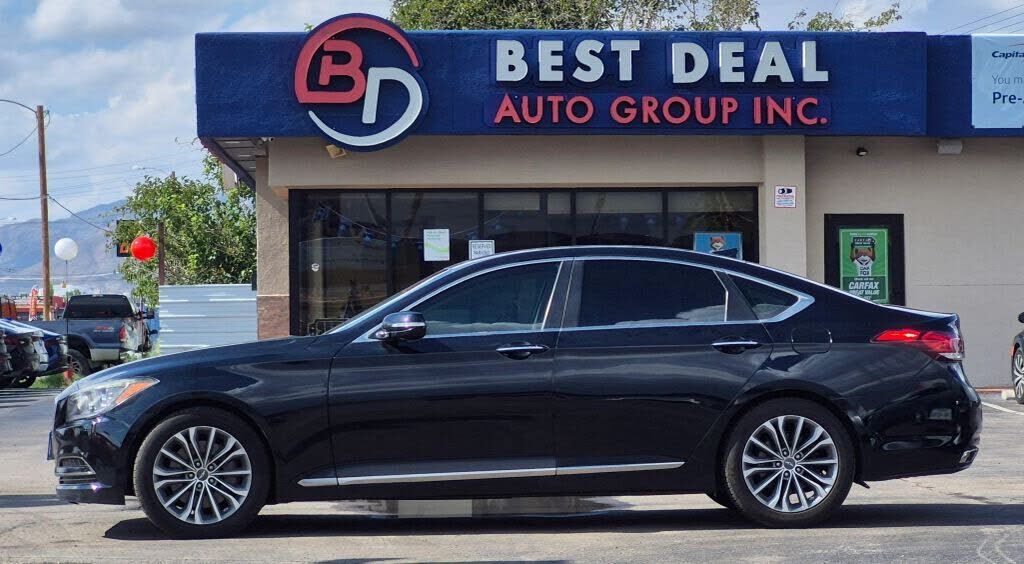 2016 HYUNDAI Genesis