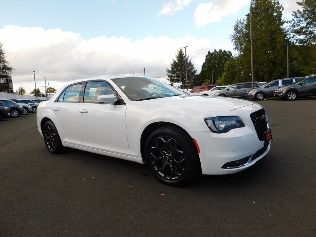 2018 CHRYSLER 300