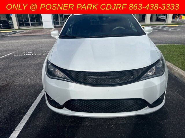 2020 CHRYSLER Pacifica