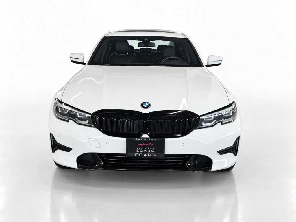 2022 BMW 330e