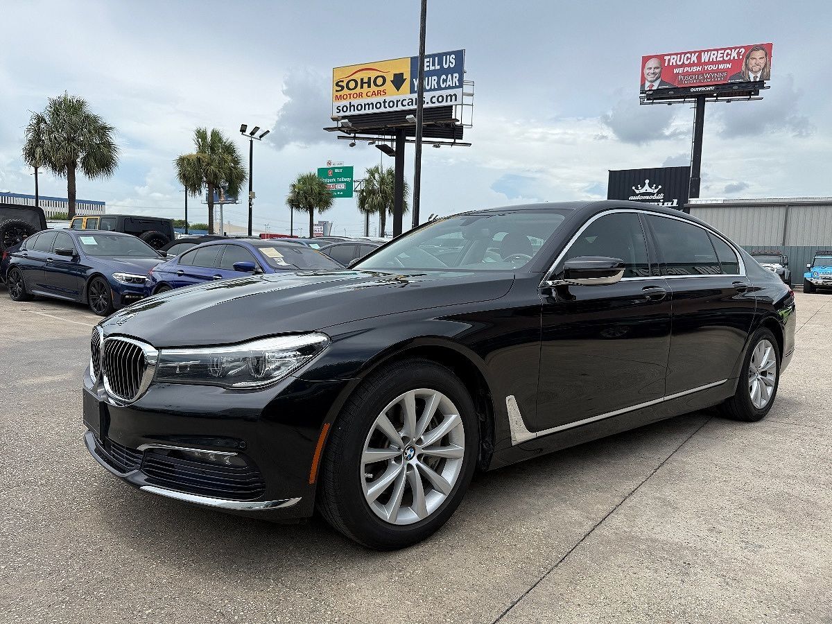 2017 BMW 740i