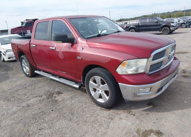 2012 DODGE Ram
