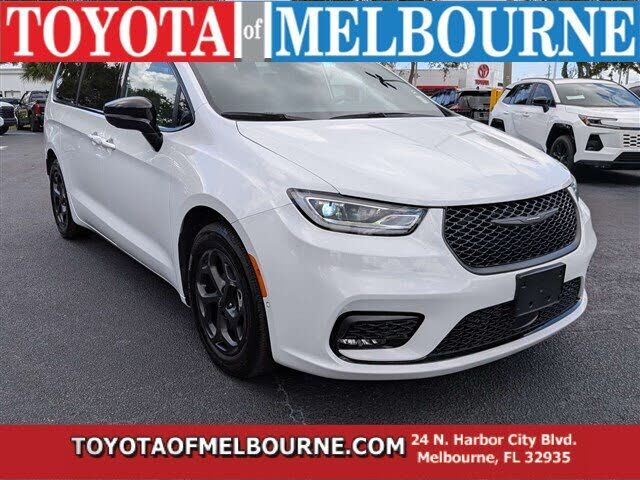 2024 CHRYSLER Pacifica