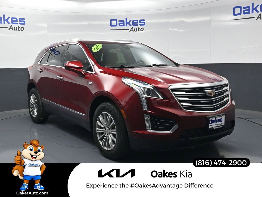 2017 CADILLAC XT5