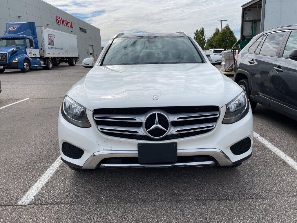 2016 Mercedes-Benz GLC-Class