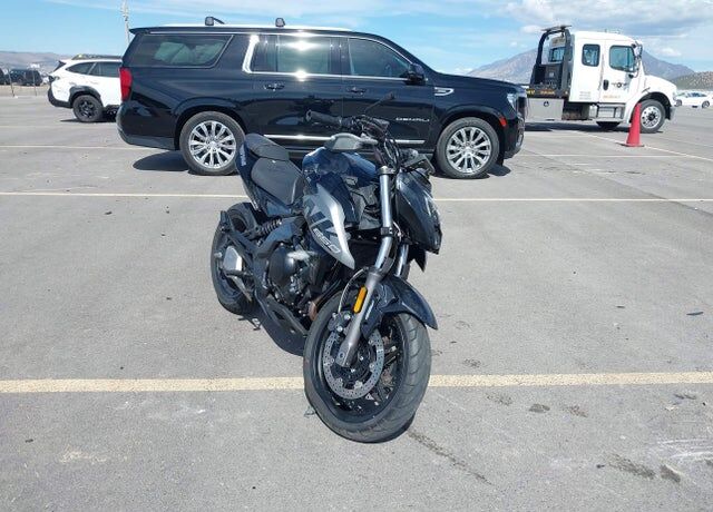 2023 CFMOTO 650NK