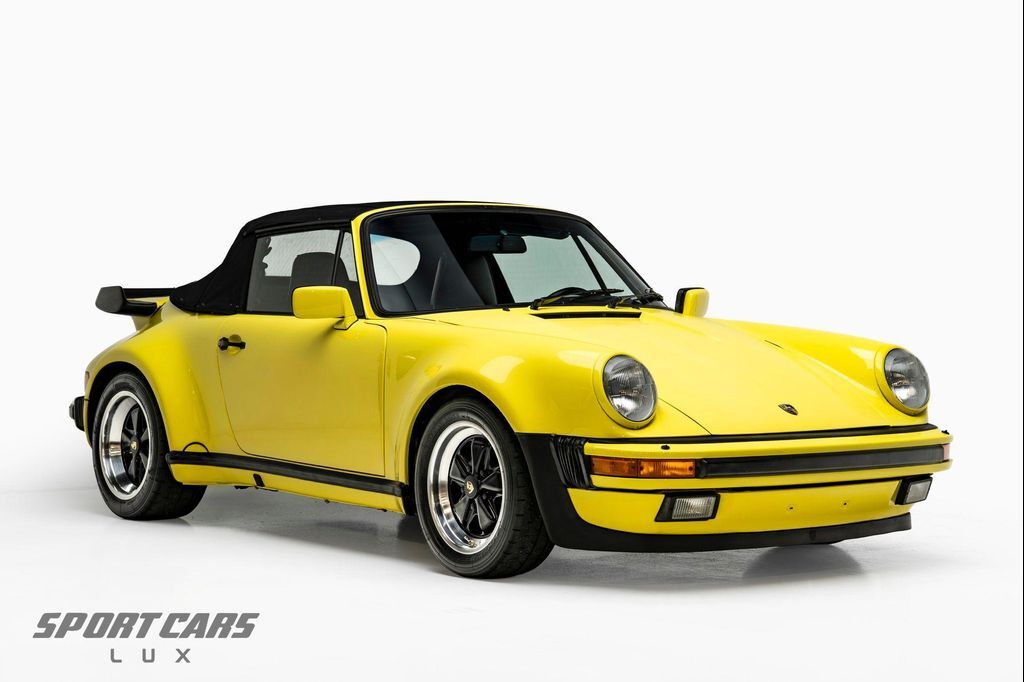 1988 PORSCHE 911