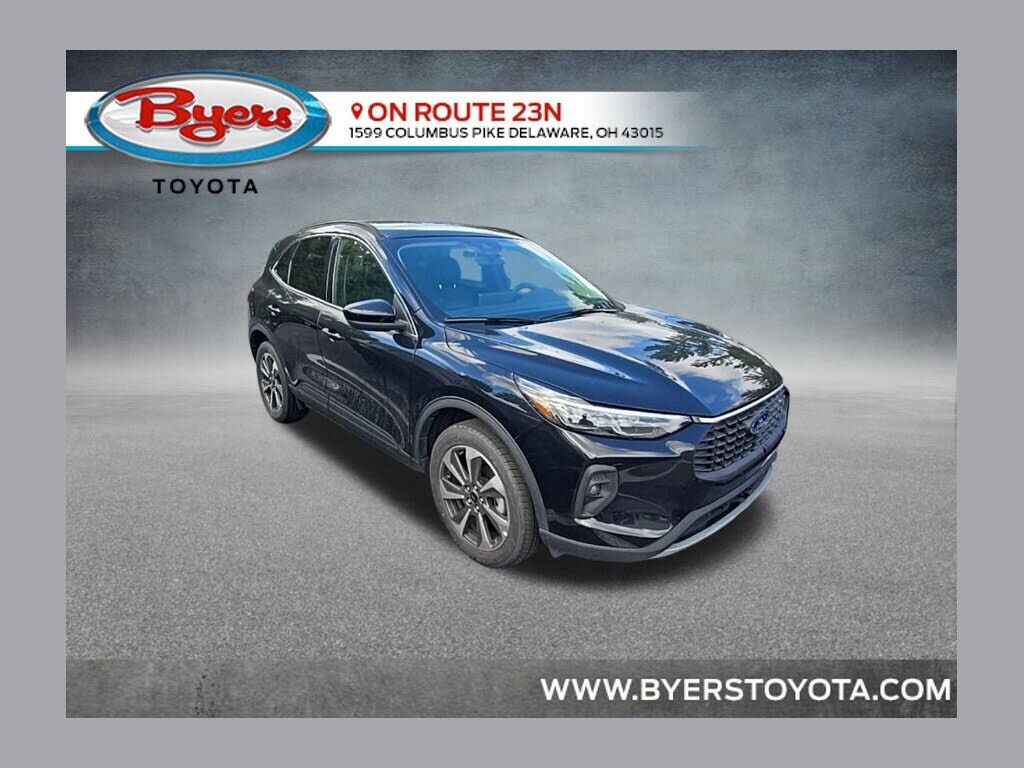 2025 FORD Escape