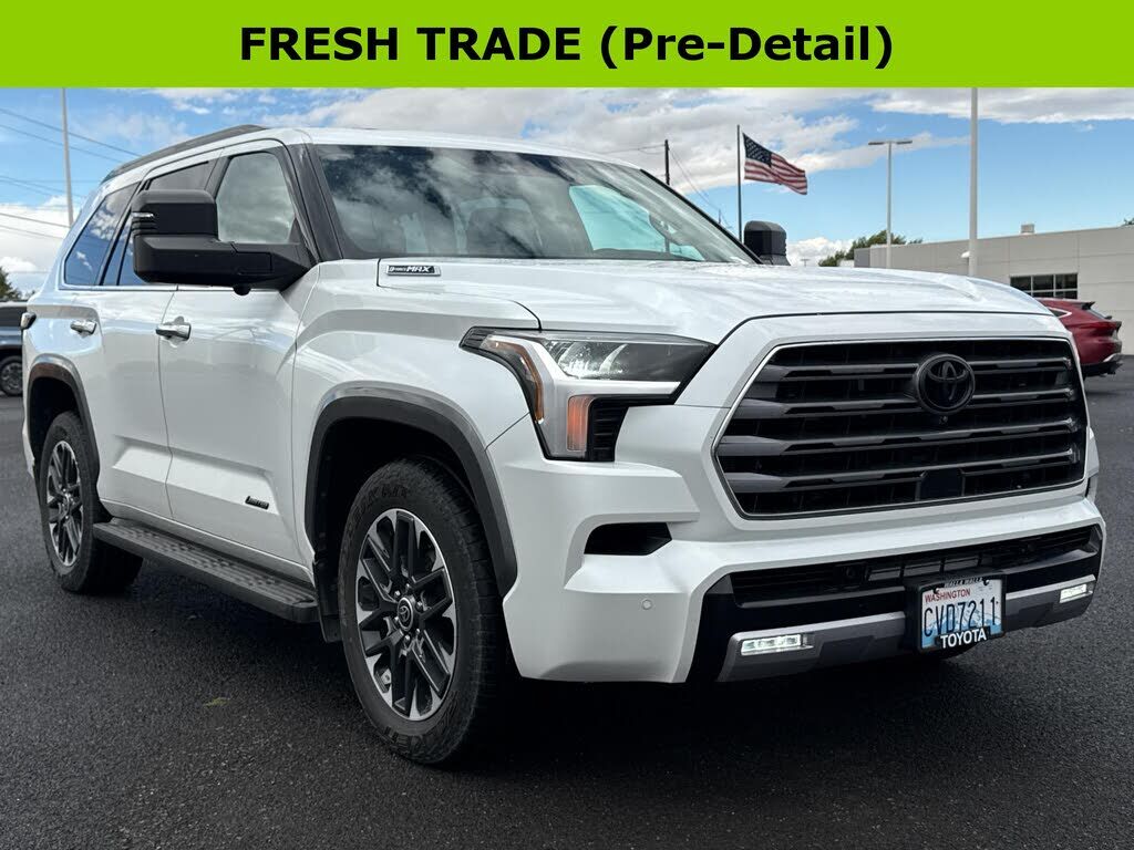 2023 TOYOTA Sequoia