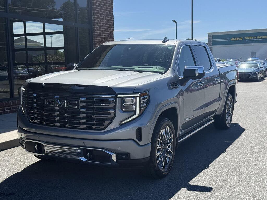 2025 GMC Sierra