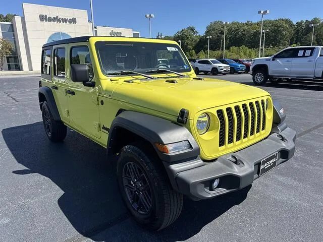 2024 JEEP Wrangler