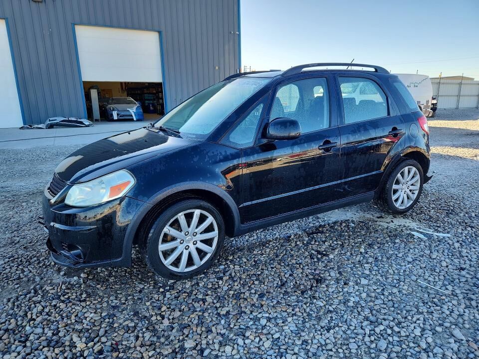 2011 SUZUKI SX4